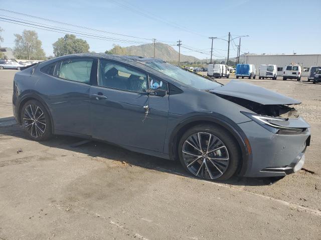 Vin: jtdadabu8p3002733, lot: 52184085, toyota prius le 20234