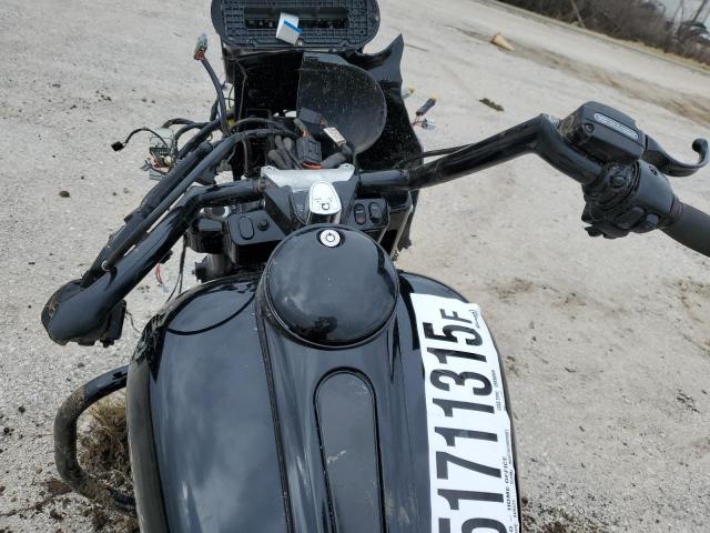 2013 HARLEY-DAVIDSON FLTRX ROAD 1HD1KHM1XDB639849