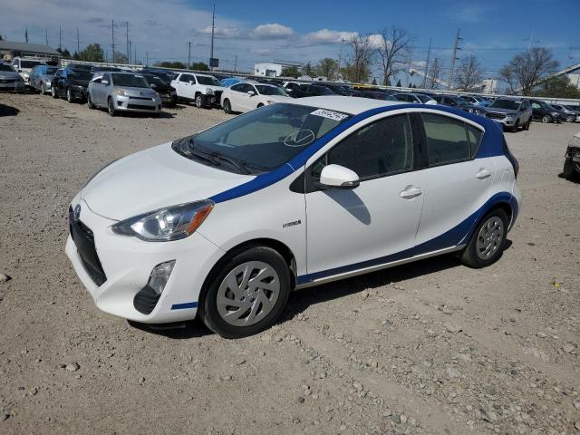2016 TOYOTA PRIUS C #3145684450