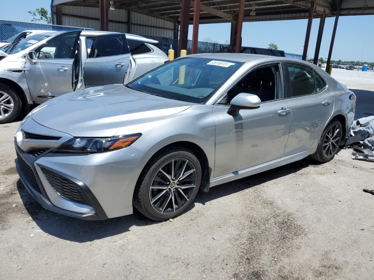 TOYOTA CAMRY SE