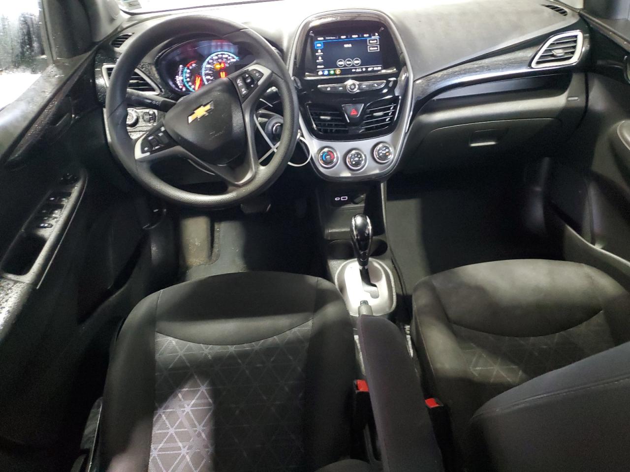 CHEVROLET SPARK 1LT