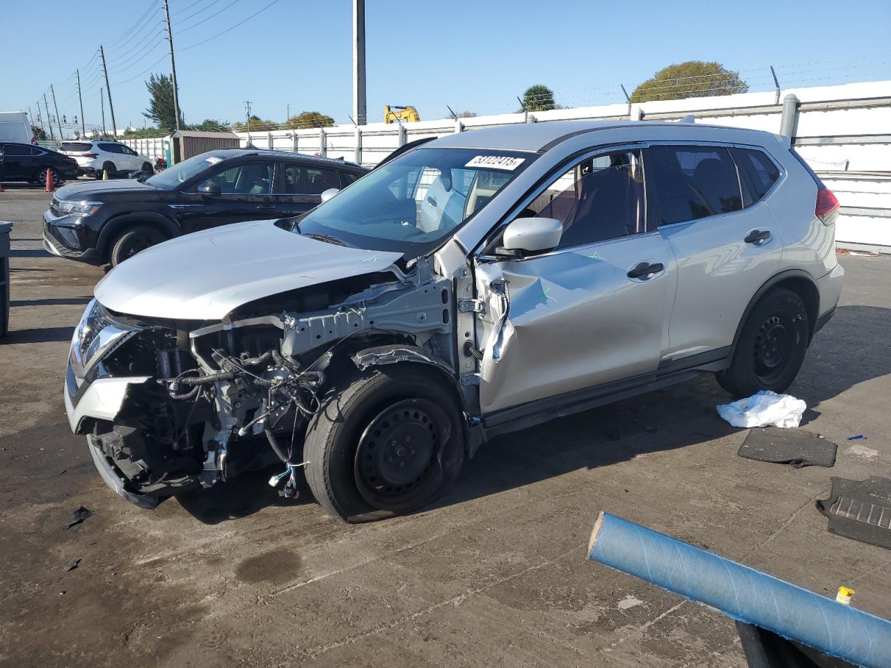 NISSAN ROGUE S