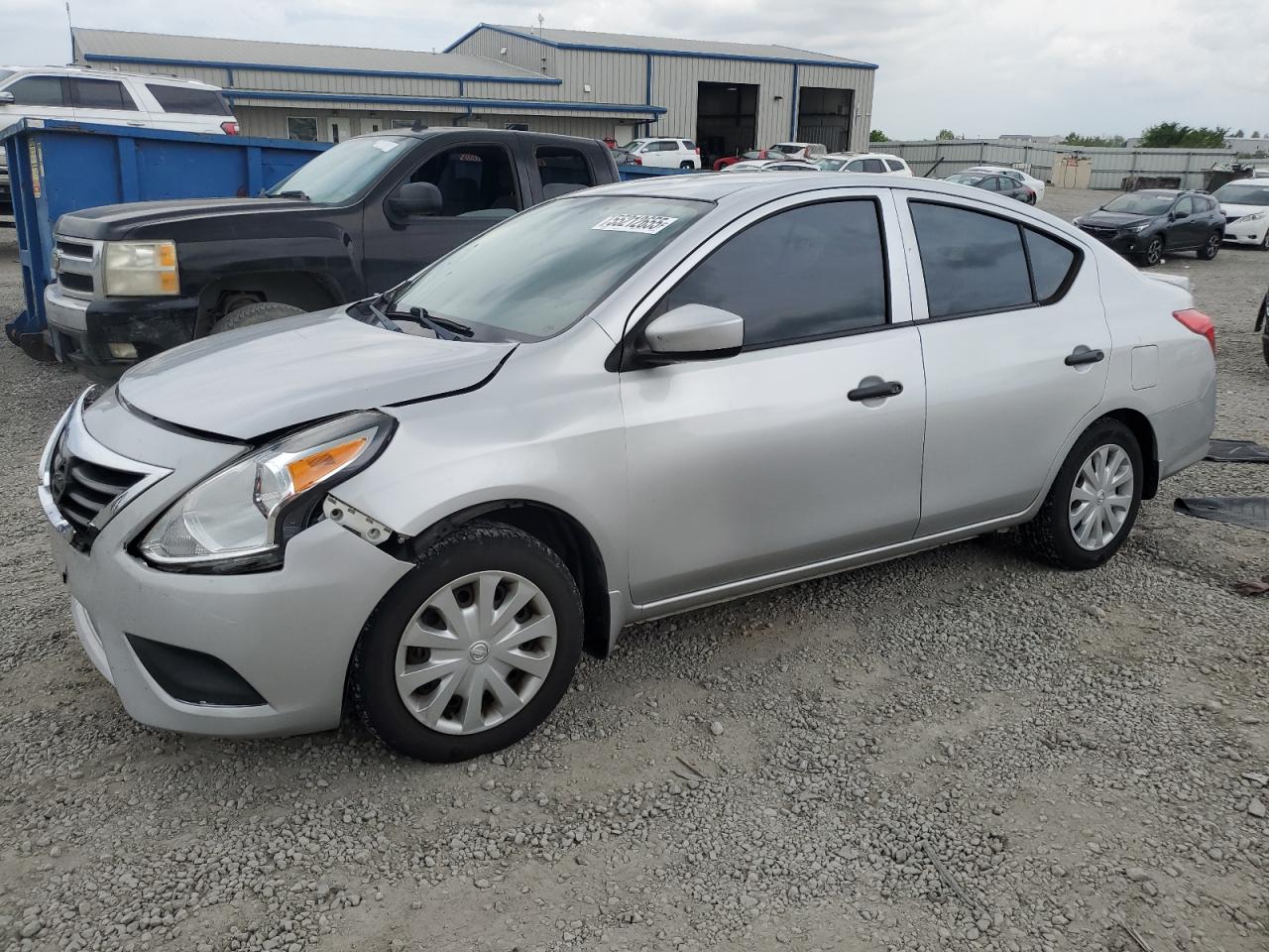 NISSAN VERSA S