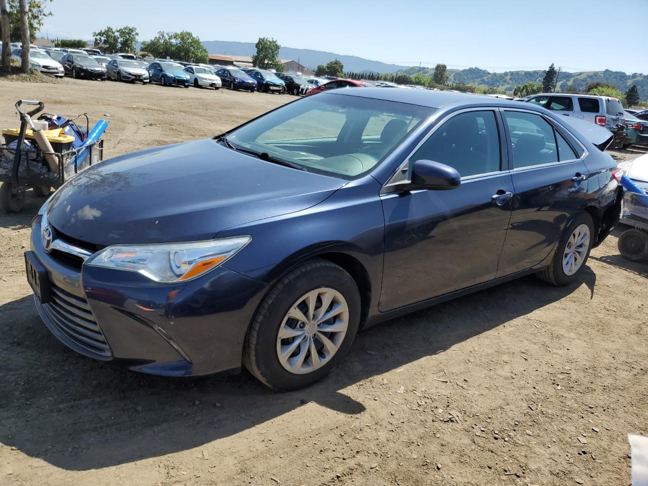 TOYOTA CAMRY LE