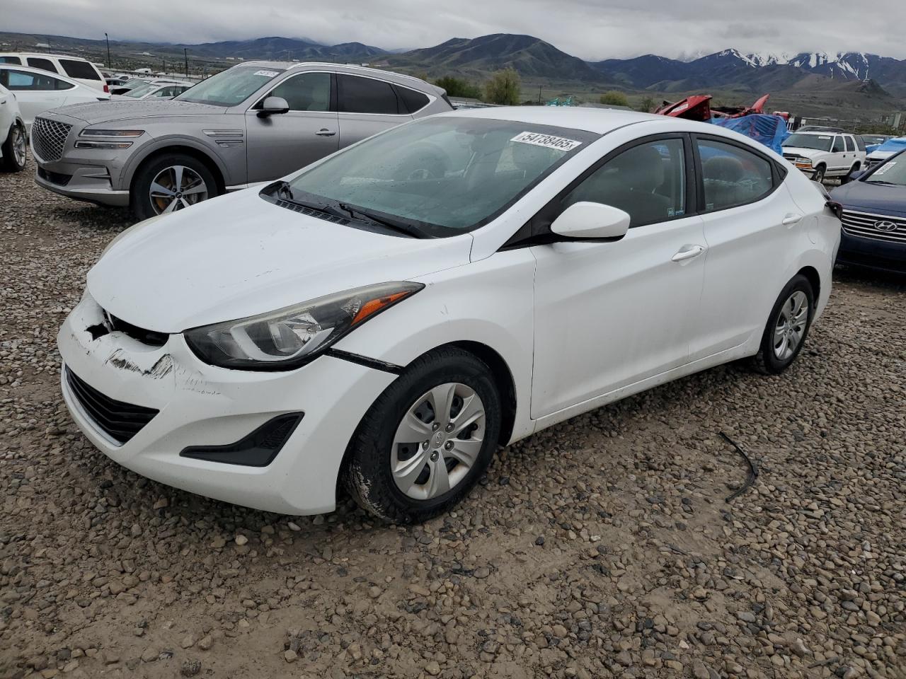 HYUNDAI ELANTRA SE