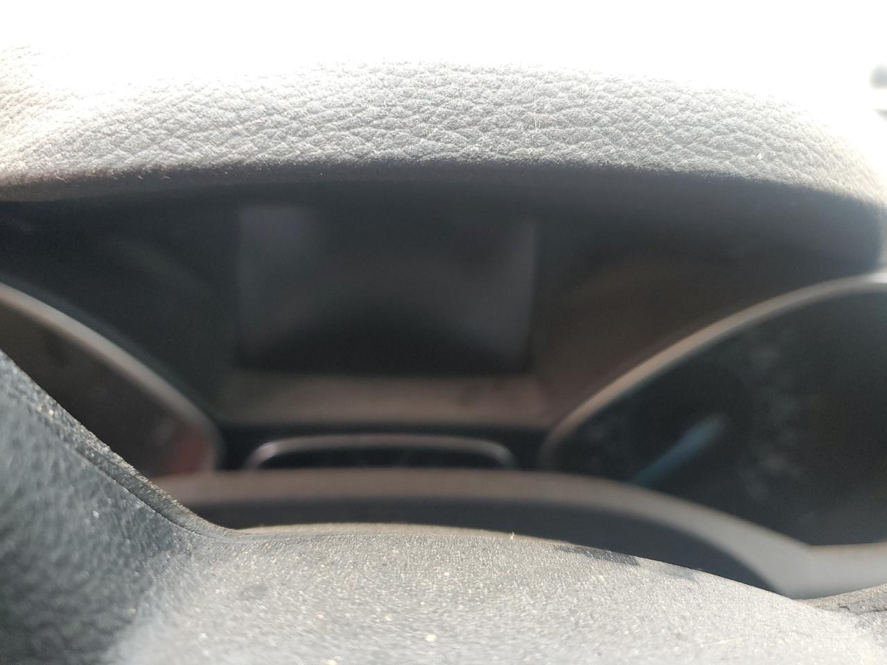 Thumbnail 8 (blur)