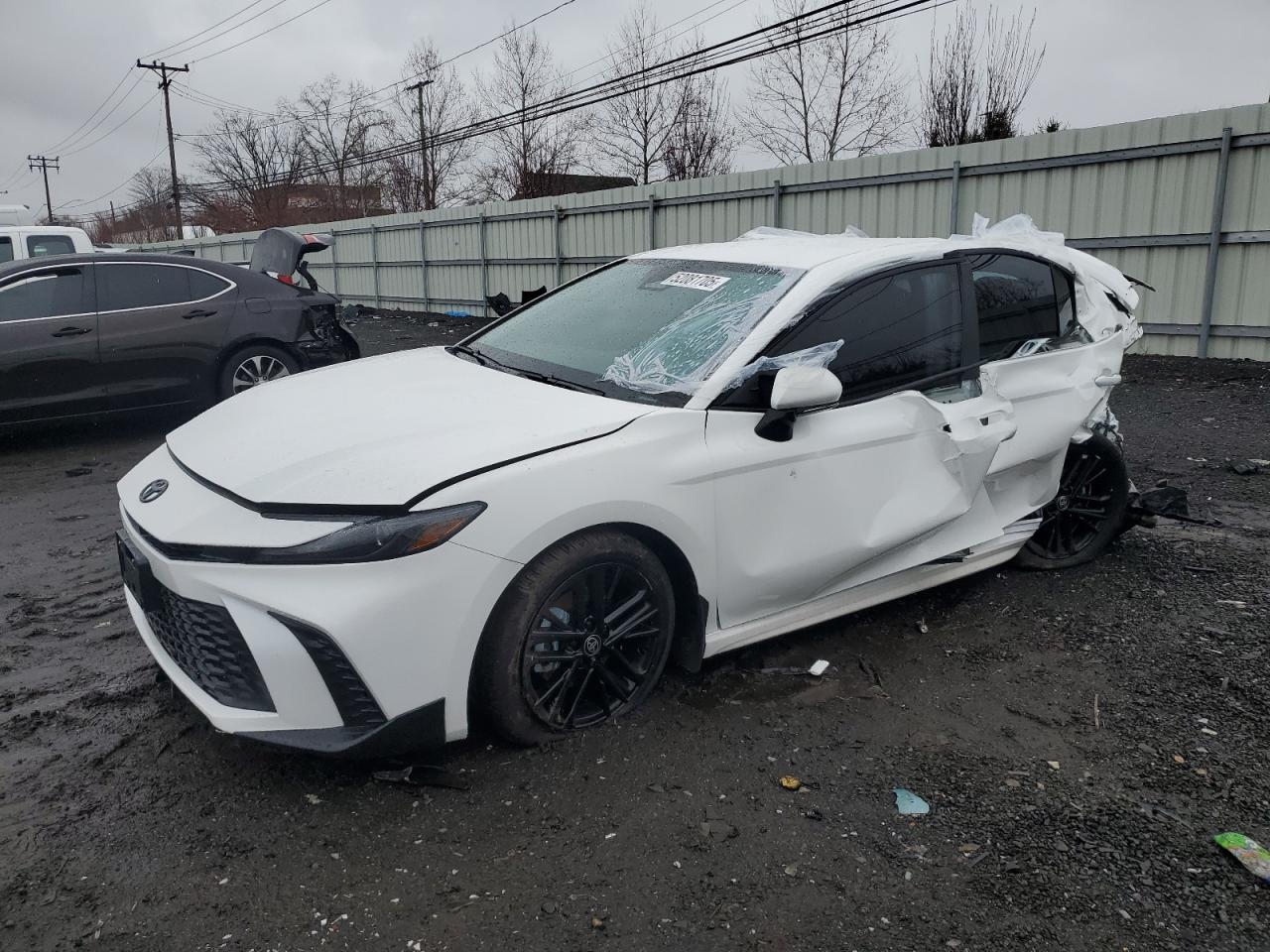 TOYOTA CAMRY XSE