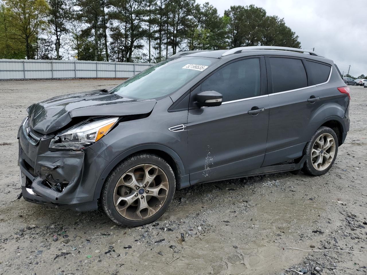 FORD ESCAPE TITANIUM