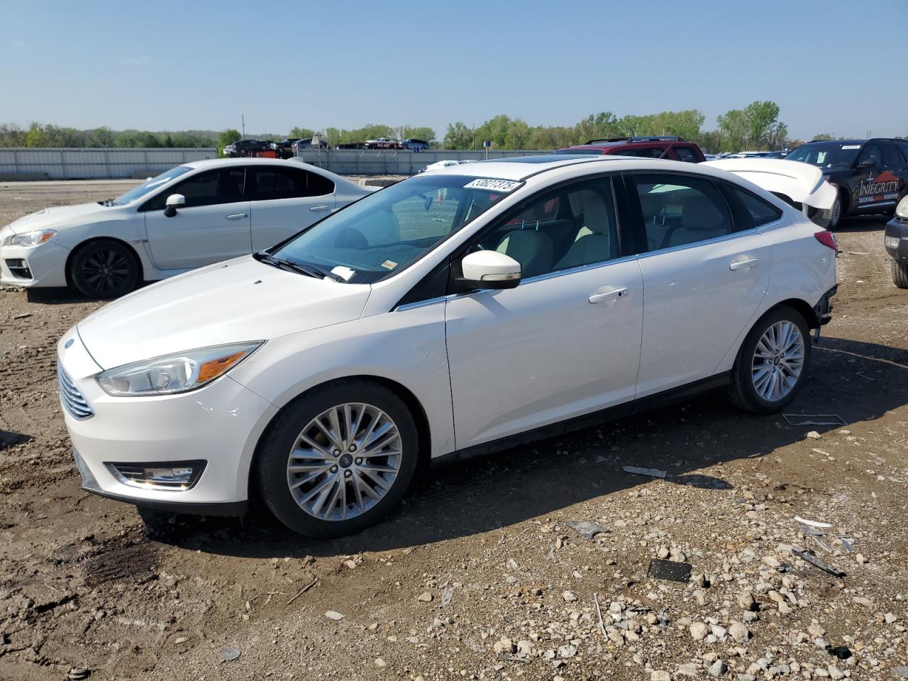 FORD FOCUS TITANIUM