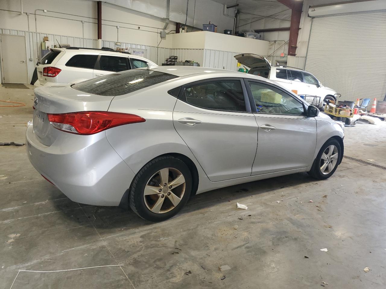 HYUNDAI ELANTRA GLS