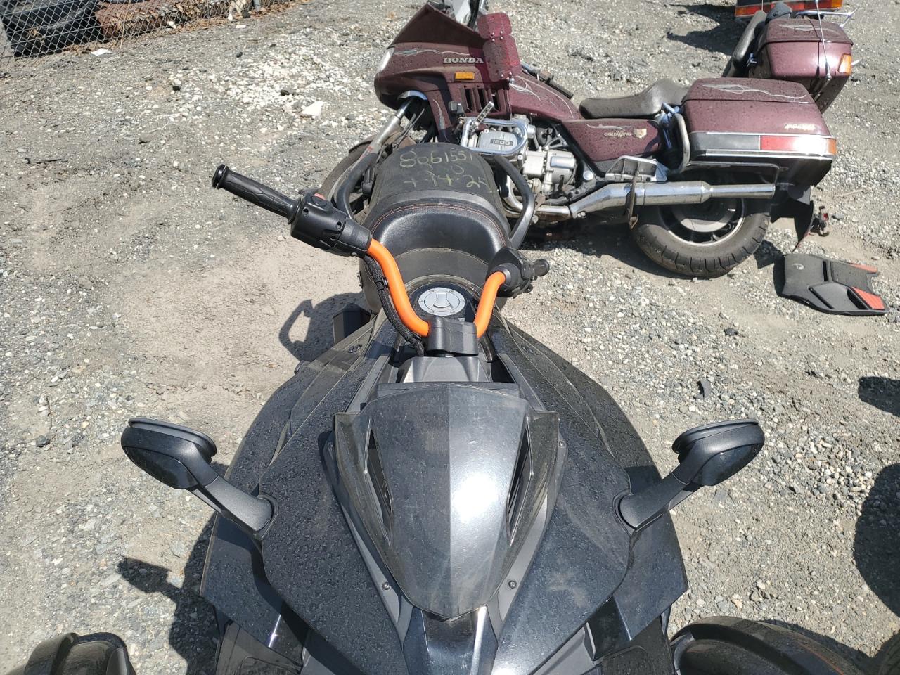 Lot #3142229316 2021 CAN-AM SPYDER ROA