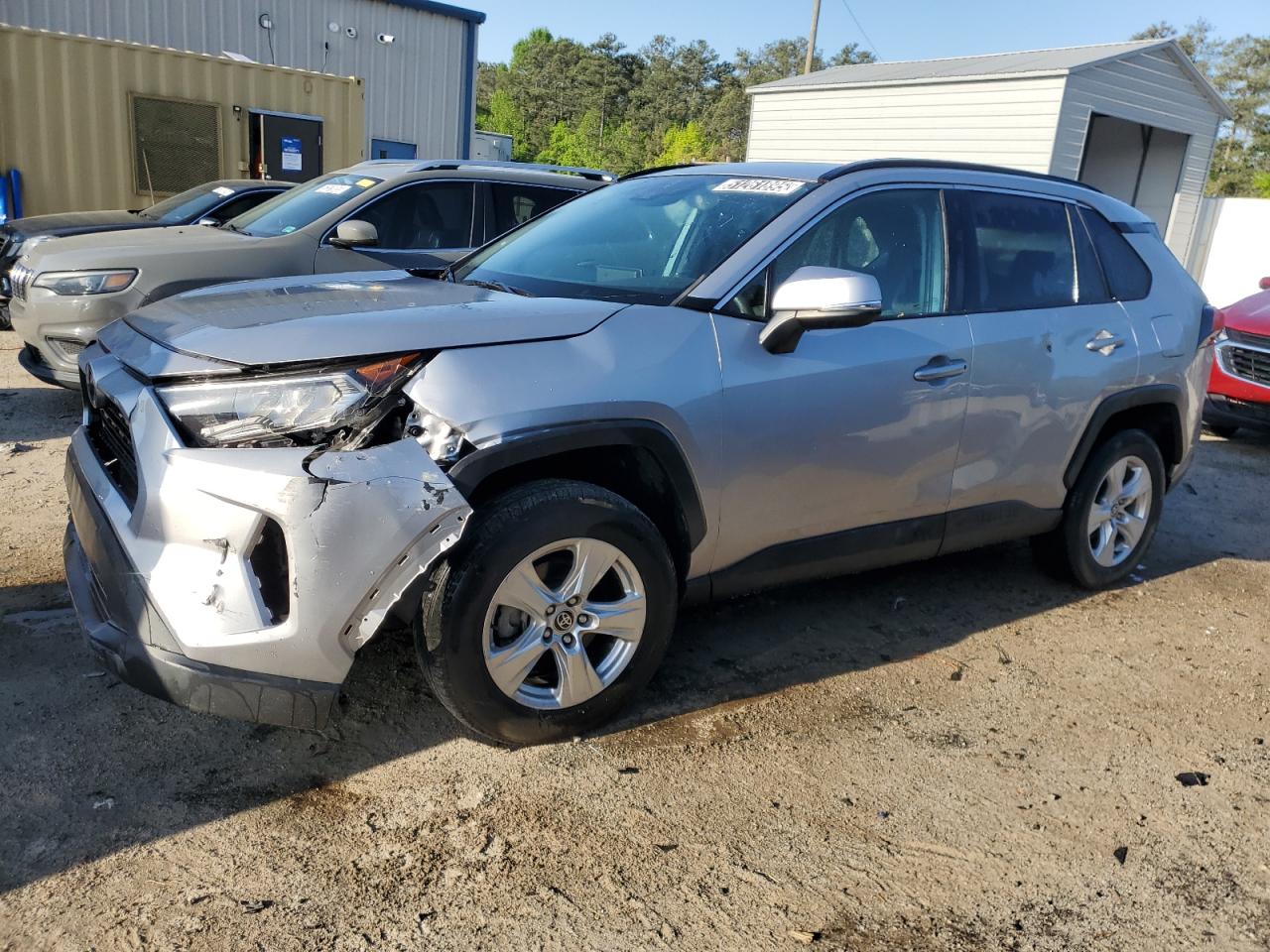 TOYOTA RAV4 XLE