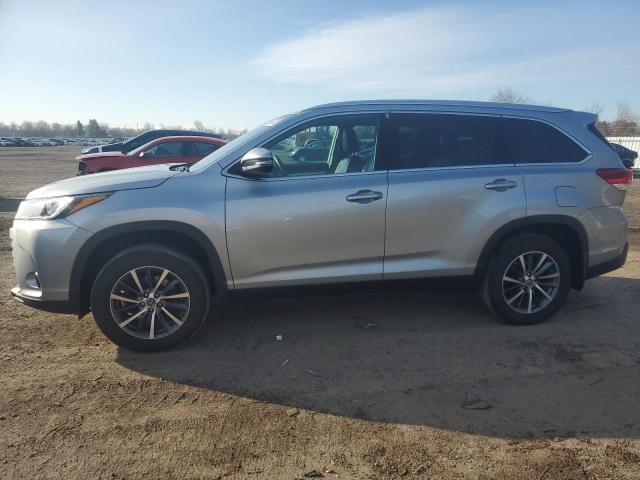 Vin: 5tdjzrfh7ks734727, lot: 51644295, toyota highlander se 2019 img_1