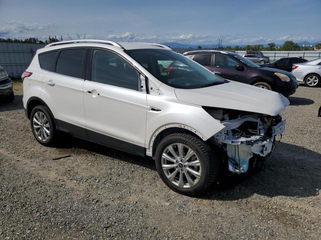 Vin: 1fmcu0jd7hue97857, lot: 52372875, ford escape titanium 20174