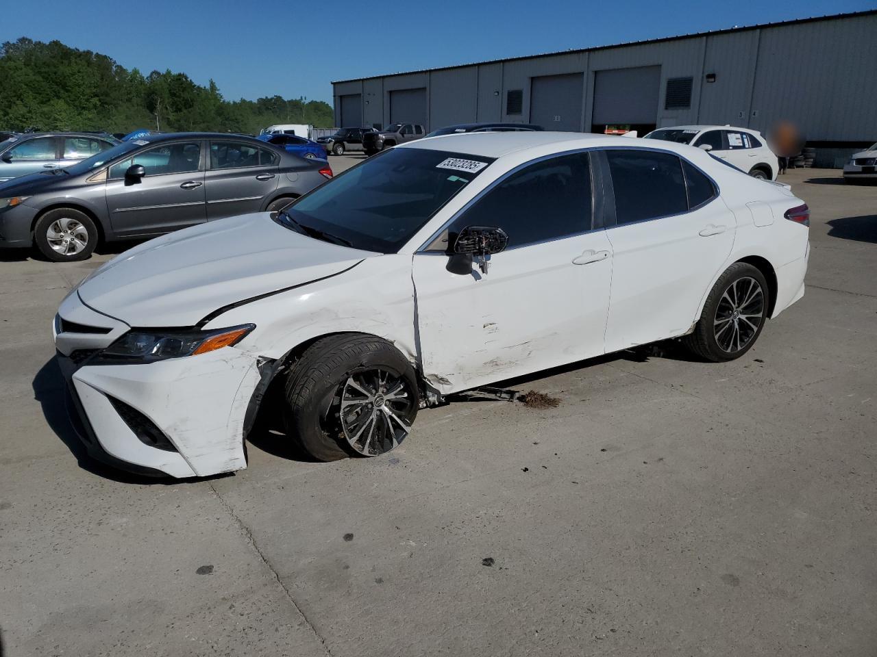 TOYOTA CAMRY SE