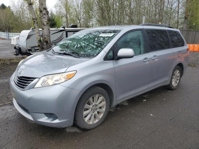 Vin: 5tdjk3dc0bs028529, lot: 52350805, toyota all models le 2011 img_1