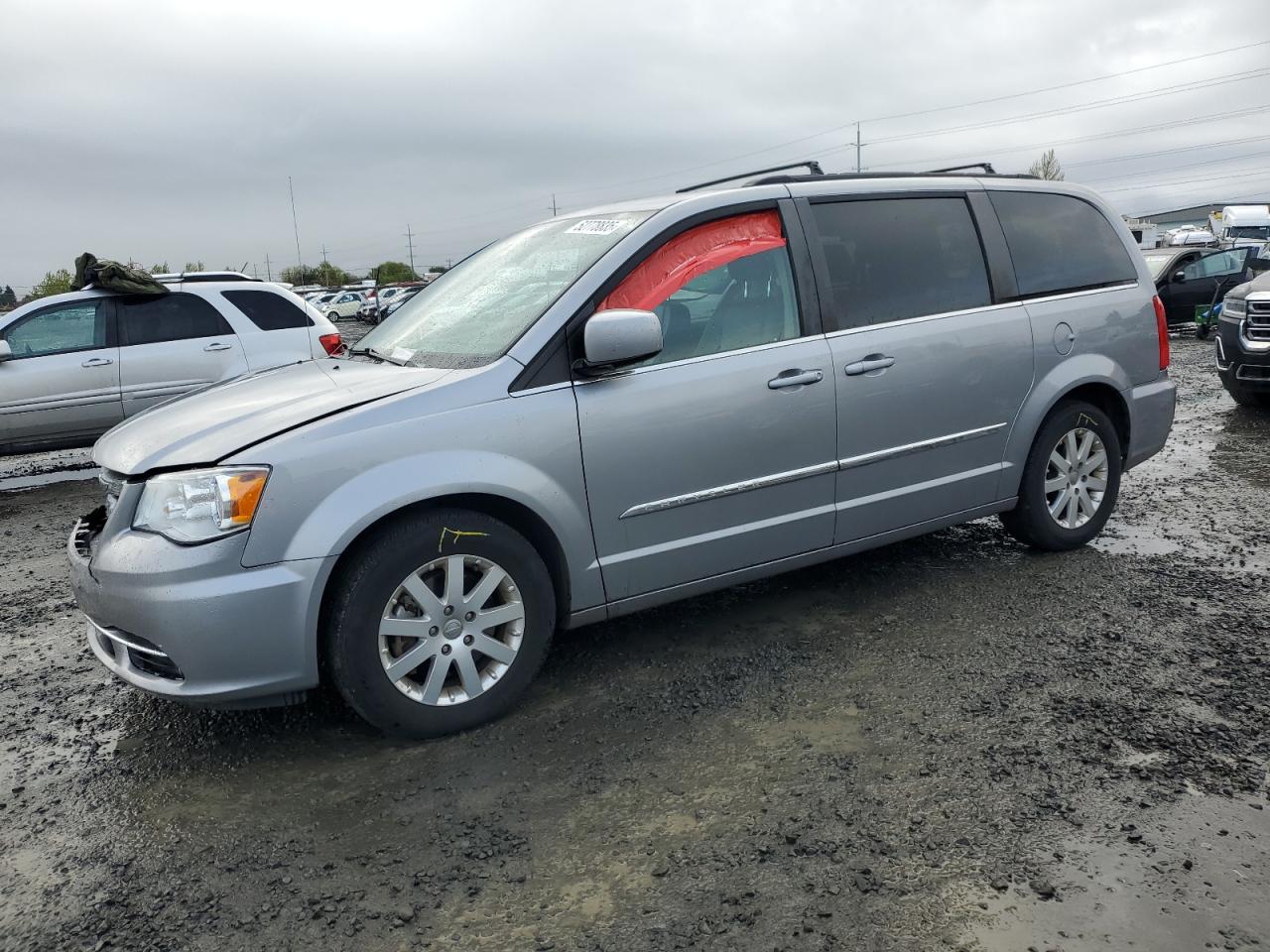 CHRYSLER TOWN & COUNTRY TOURING