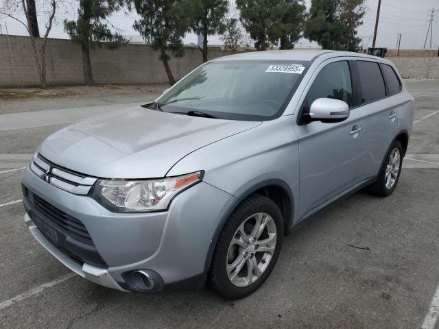 MITSUBISHI OUTLANDER SE