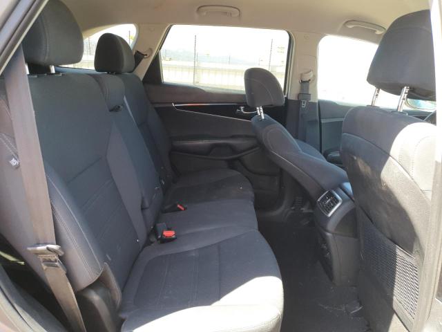 2017 KIA SORENTO LX - 5XYPGDA50HG233197