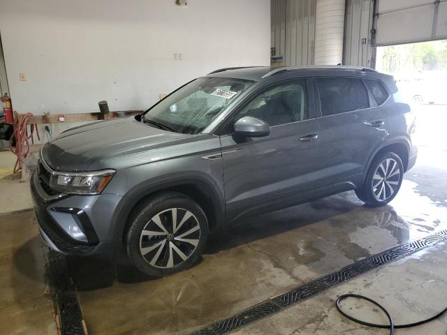 Vin: 3vvsx7b25rm034829, lot: 55111855, volkswagen taos se se 2024 img_1
