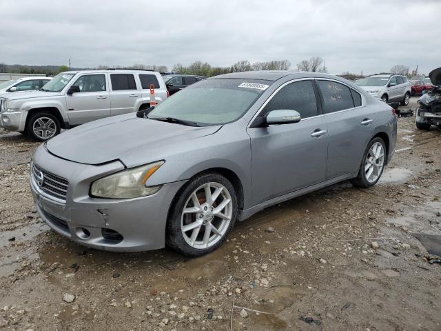 NISSAN MAXIMA S