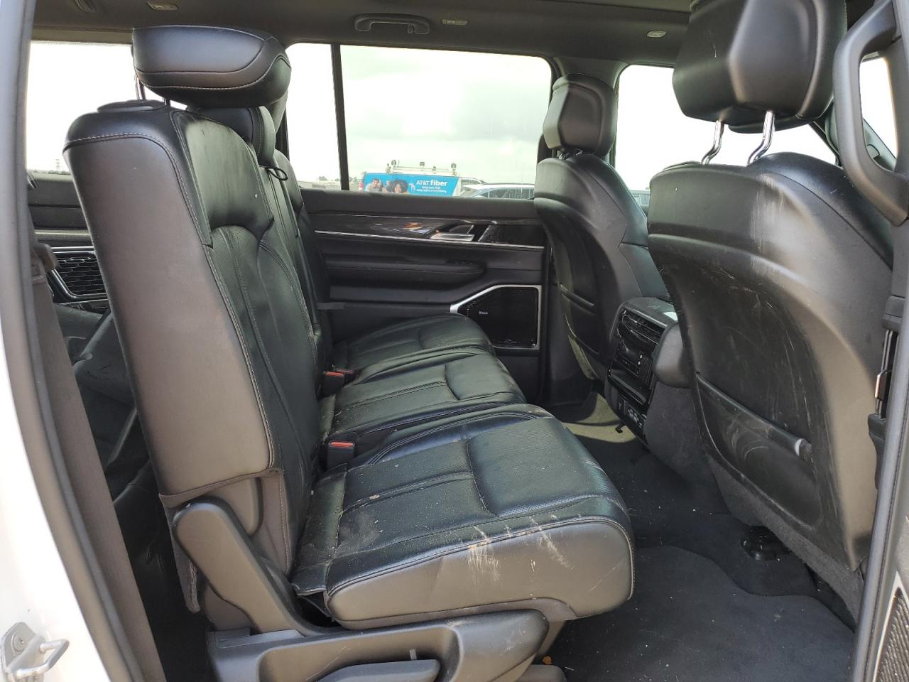 JEEP WAGONEER SERIES III