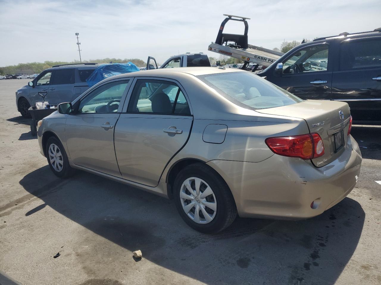 TOYOTA COROLLA BASE