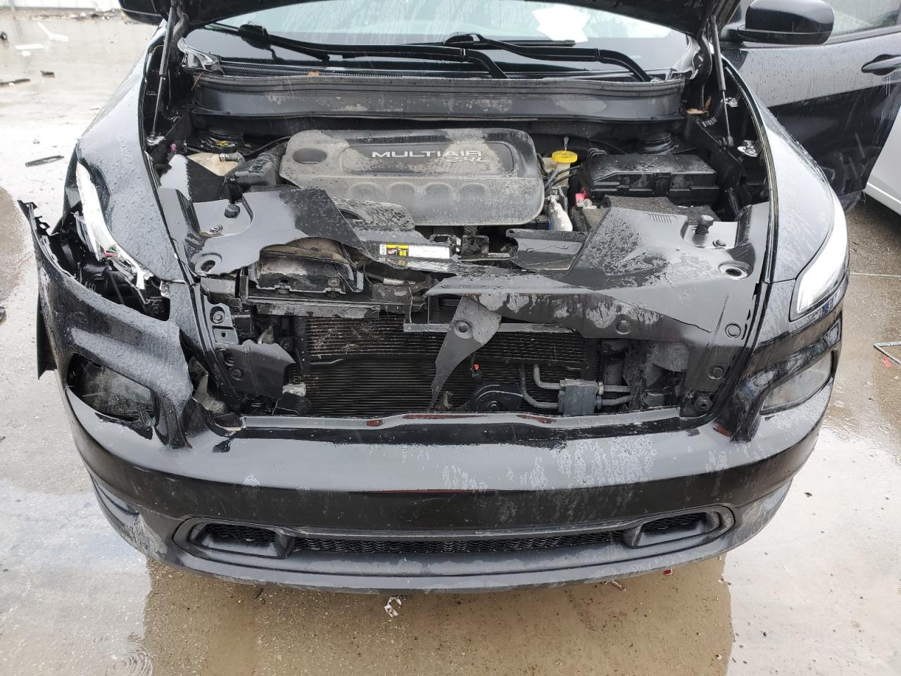 JEEP GRAND CHEROKEE SPORT