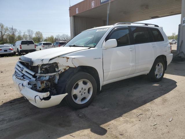 TOYOTA HIGHLANDER