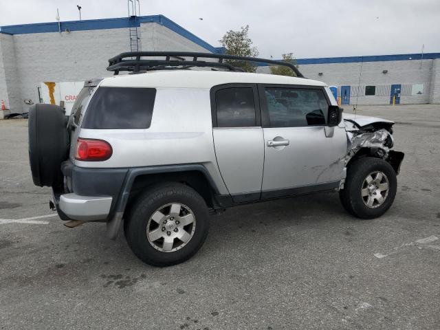 TOYOTA FJ CRUISER 2007 silver  gas JTEBU11F370028550 photo #4