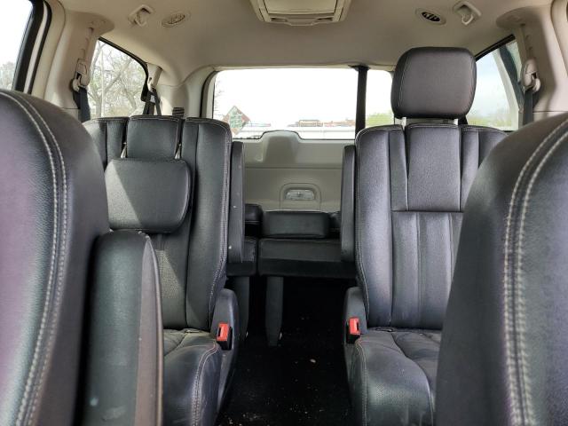 2016 CHRYSLER TOWN & COU - 2C4RC1BG7GR230973