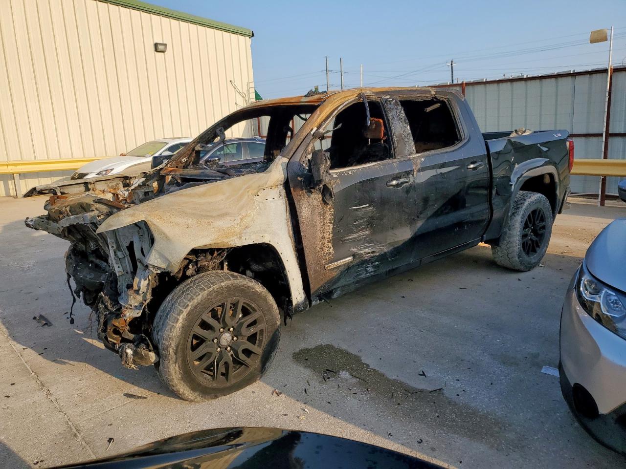 GMC SIERRA K1500 ELEVATION