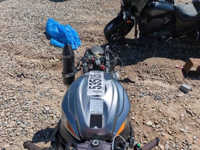 2012 SUZUKI GSX-R600 - JS1GN7FA3C2101593