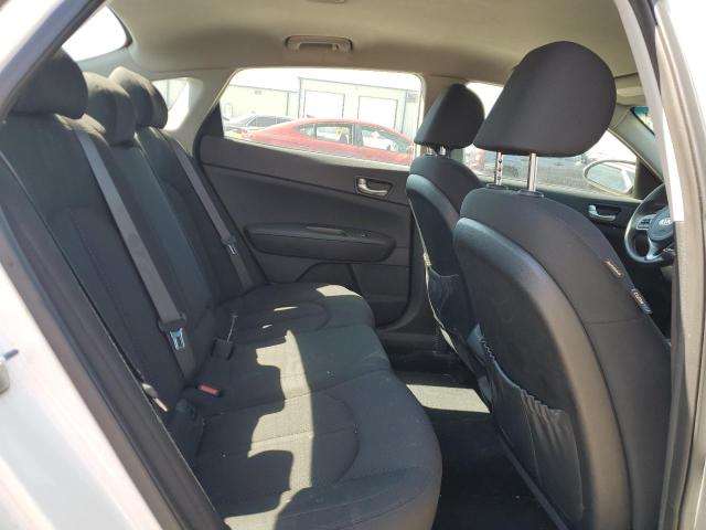 2016 KIA OPTIMA LX - KNAGT4L38G5106953