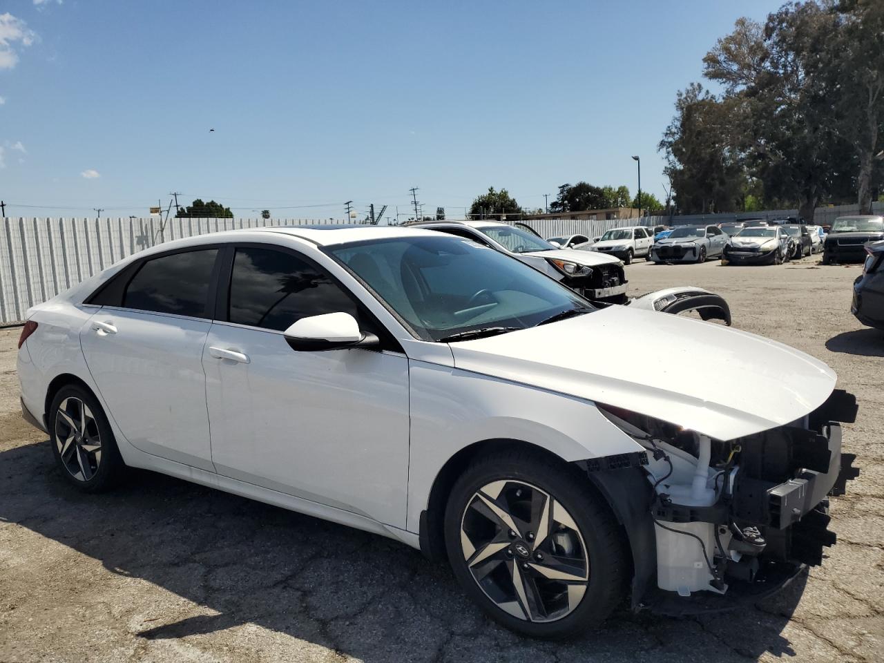 HYUNDAI ELANTRA LIMITED