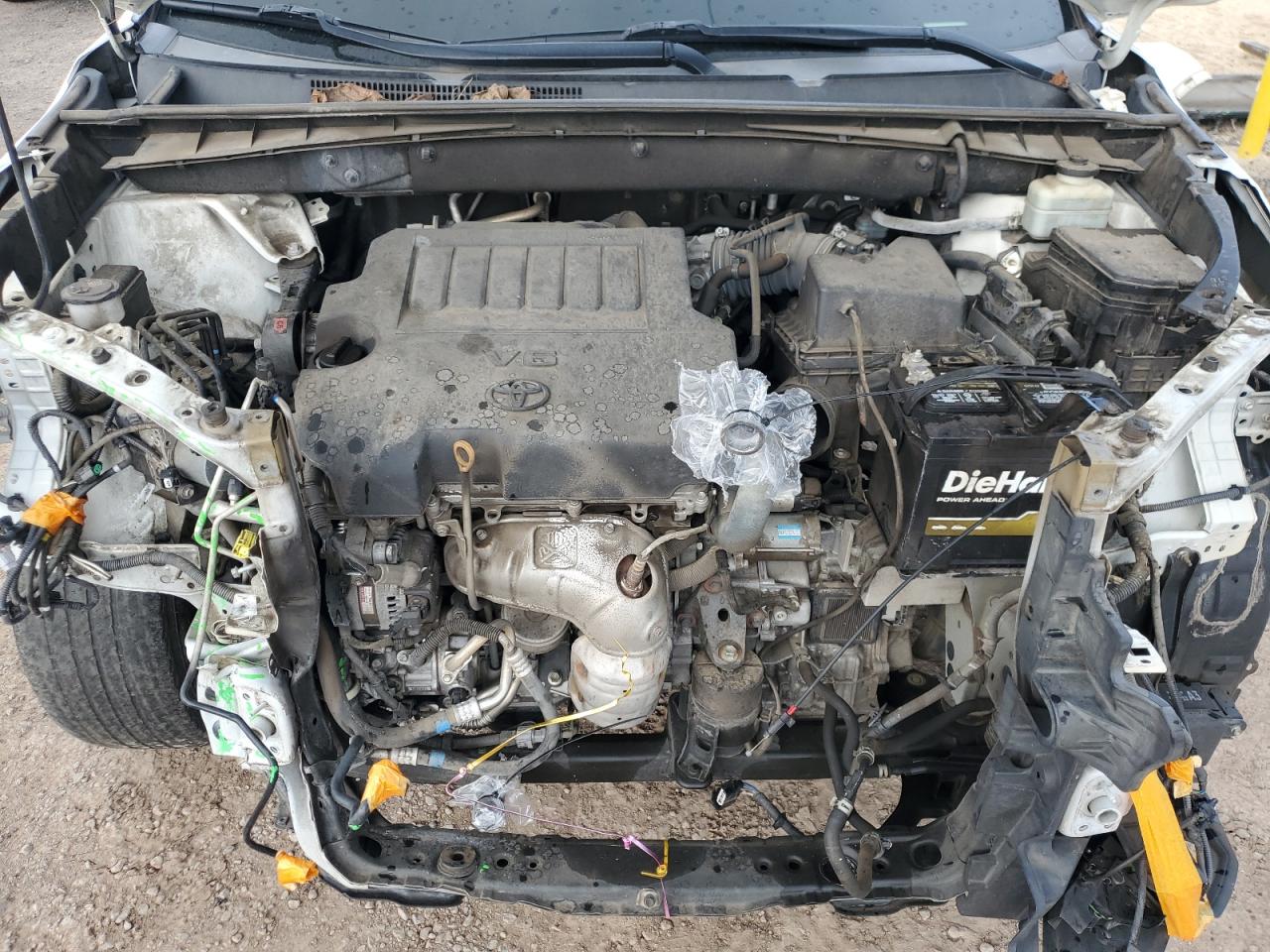 TOYOTA HIGHLANDER XLE