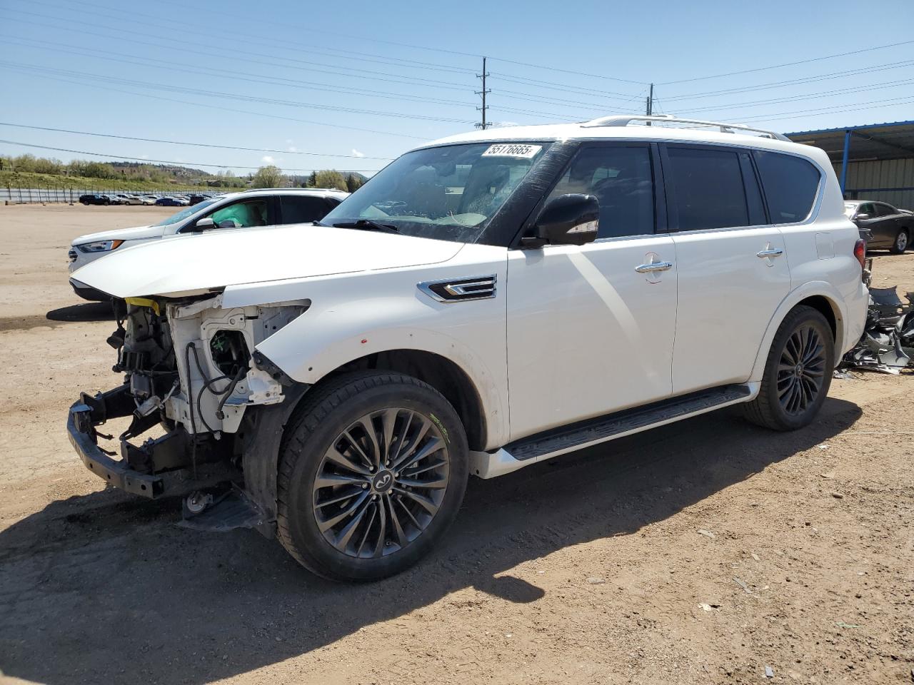 INFINITI QX80 LUXE