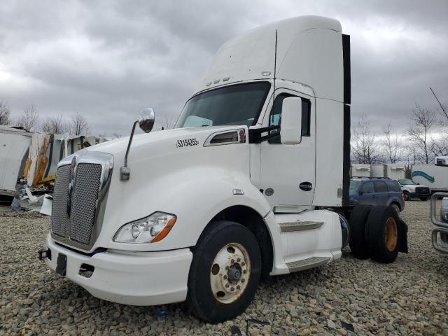 KENWORTH CONSTRUCTI 2015 white tractor diesel 1XKYA48X3FJ403342 photo #3