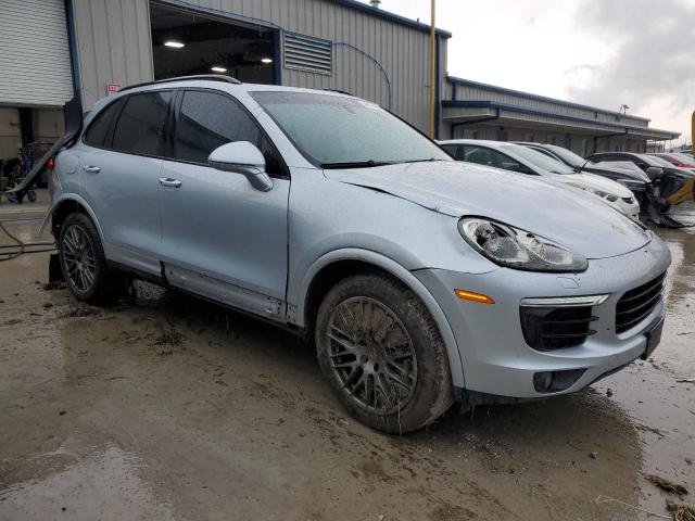Vin: wp1aa2a2xhka84260, lot: 54874485, porsche cayenne 20174