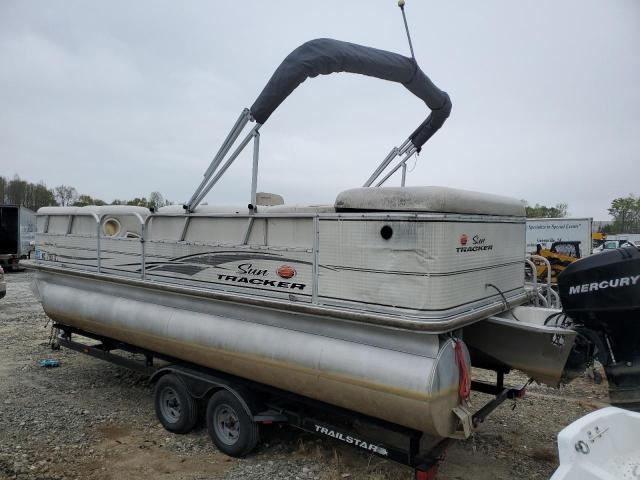 TRACKER BOAT 2006 white   BUJ02479G506 photo #4