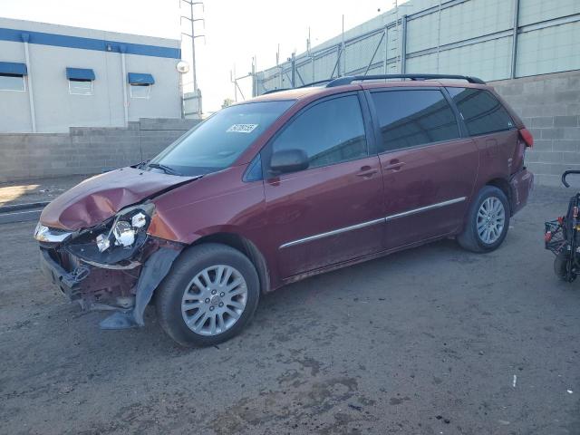 TOYOTA SIENNA XLE