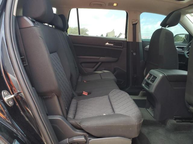 2018 VOLKSWAGEN ATLAS 1V2BR2CA4JC502006