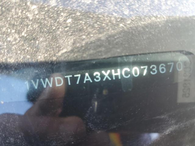 2017 VOLKSWAGEN PASSAT R-L 1VWDT7A3XHC073670