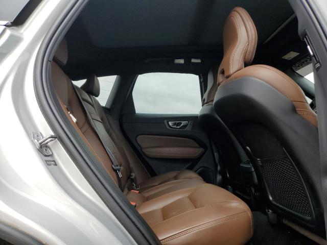 2022 VOLVO XC60 B5 IN - YV4L12RL3N1914969