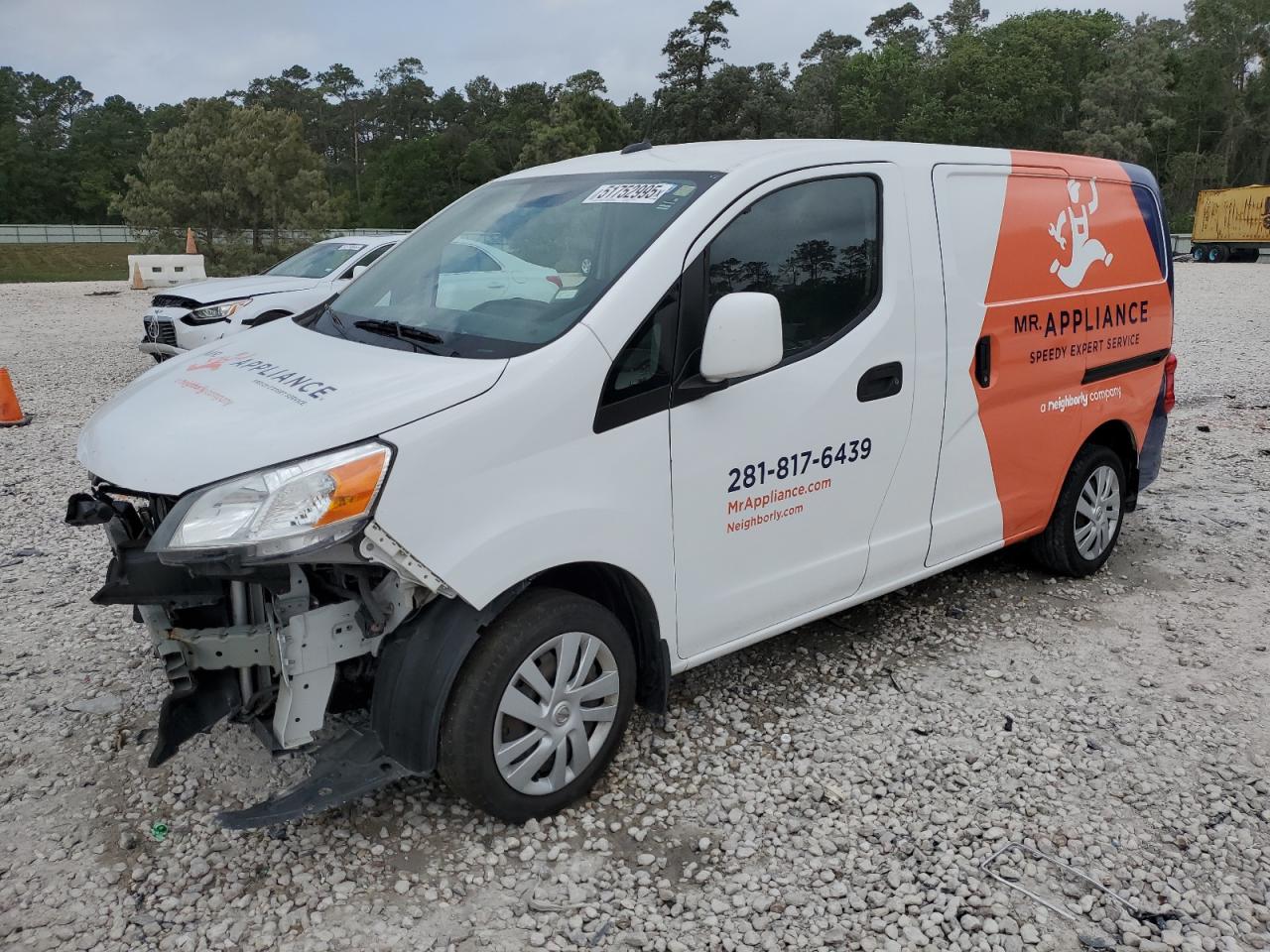 NISSAN NV200 2.5S