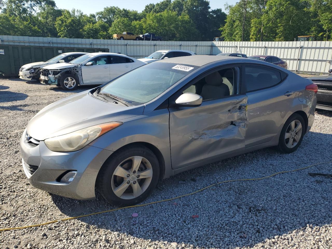 HYUNDAI ELANTRA GLS