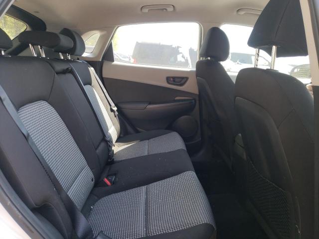 2018 HYUNDAI KONA SE - KM8K12AA9JU144502