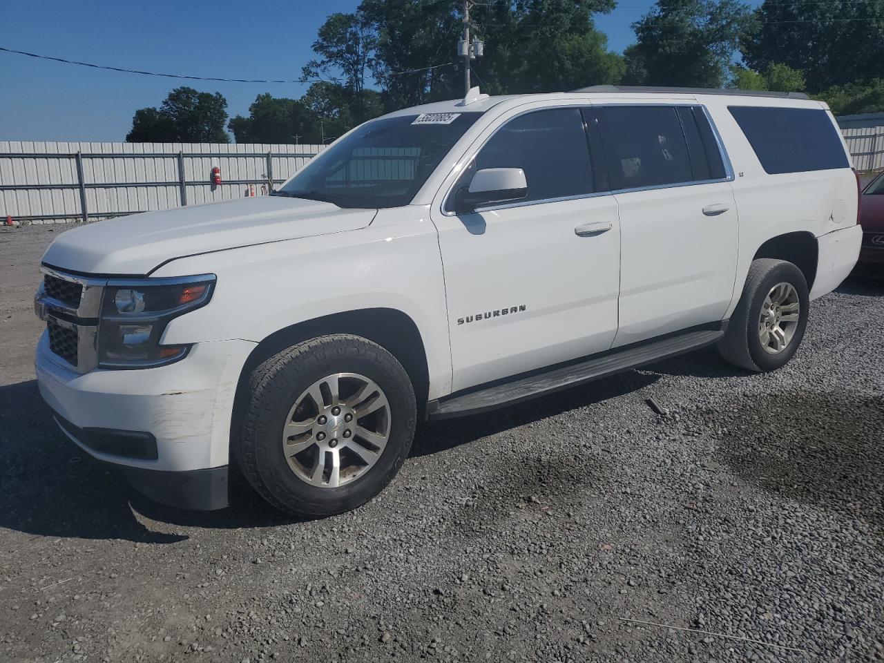 CHEVROLET SUBURBAN C1500 LT