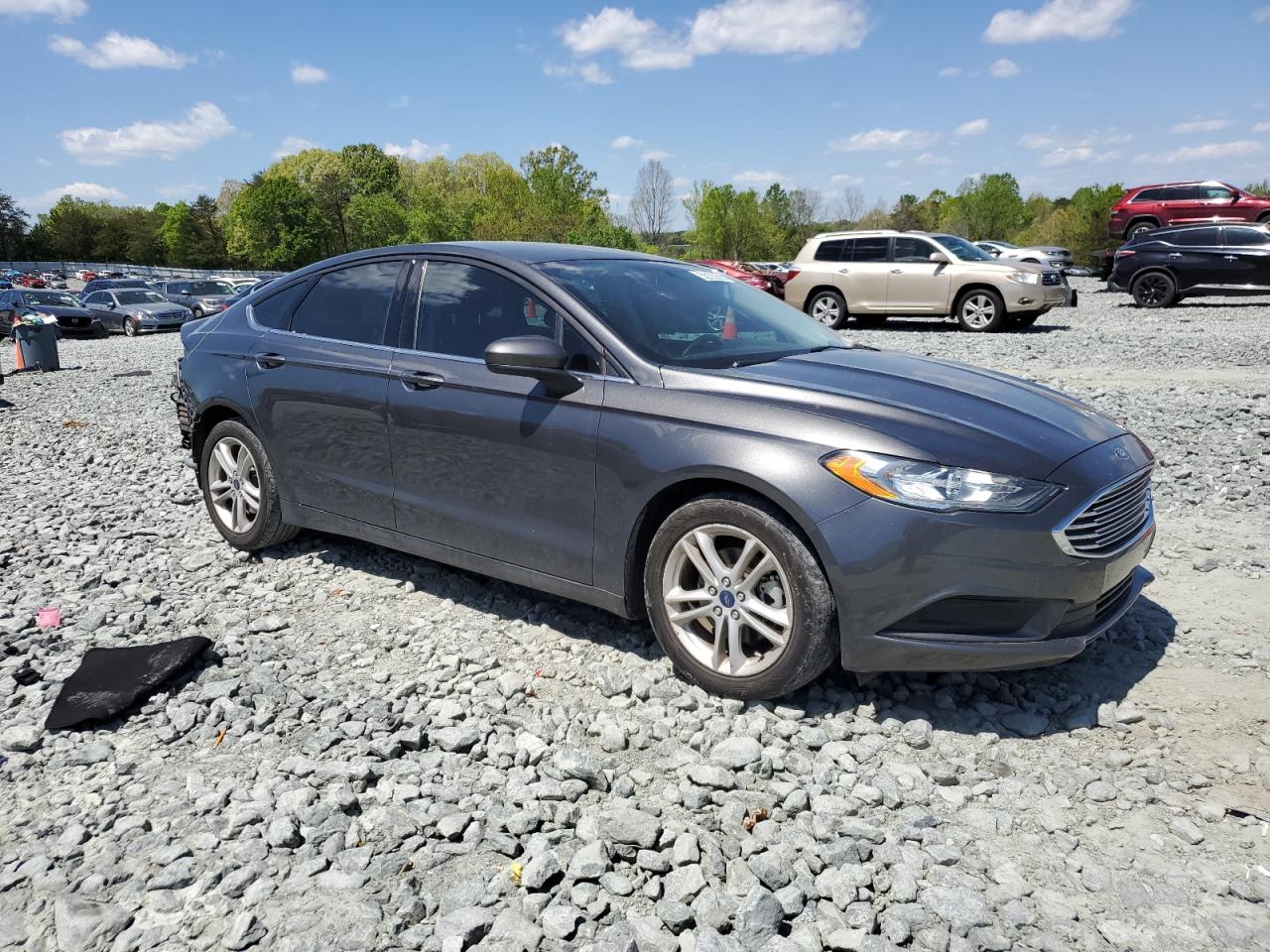 FORD FUSION SE