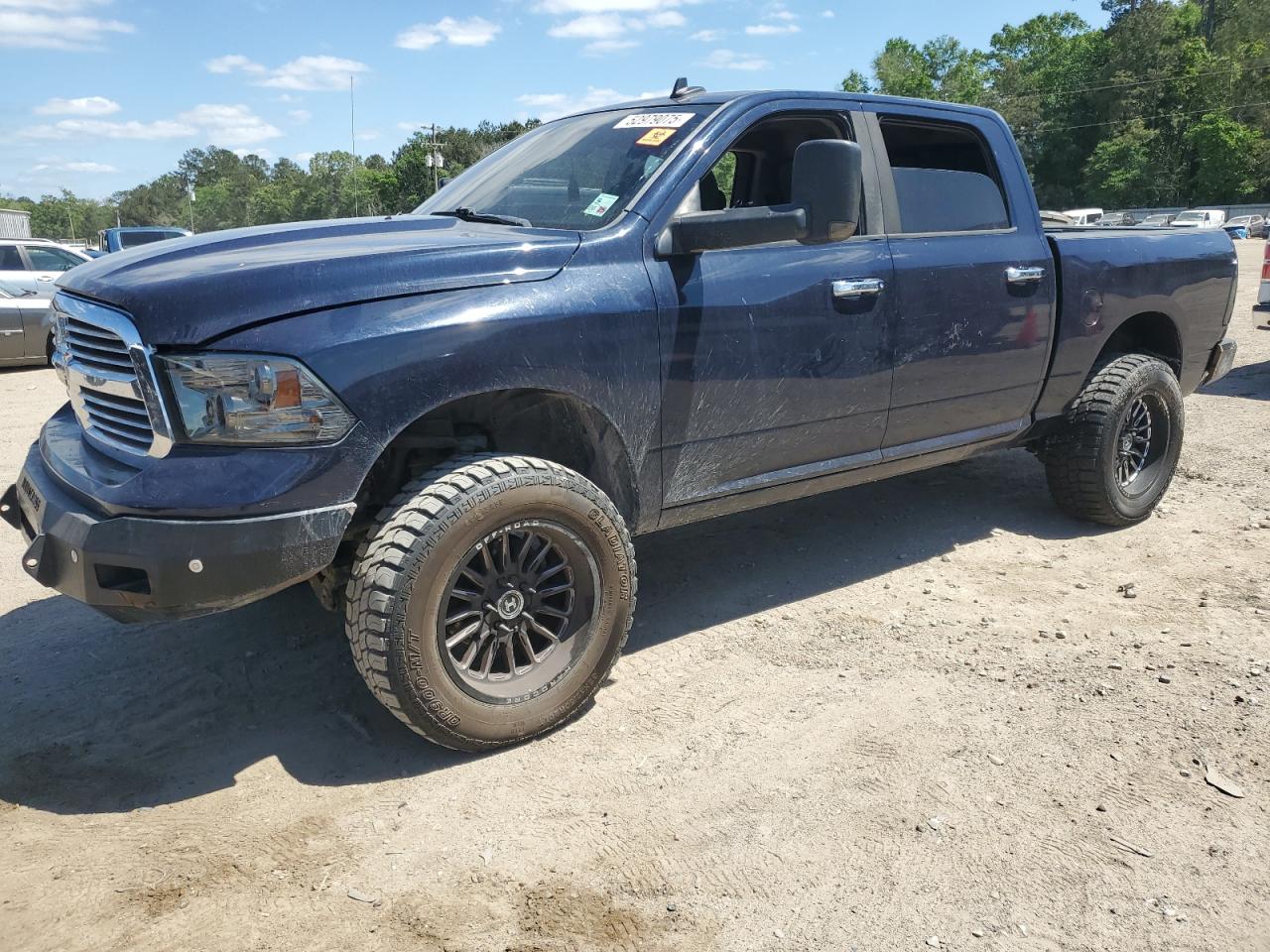 RAM 1500 SLT